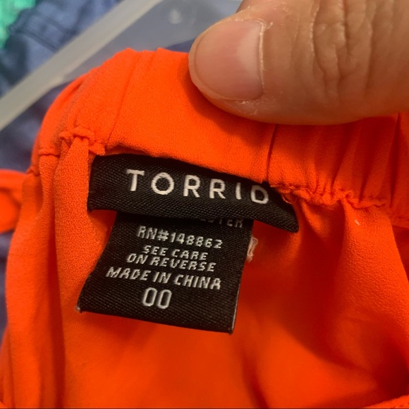 Torrid Orange tank top blouse size 00 M/L - Picture 4 of 5